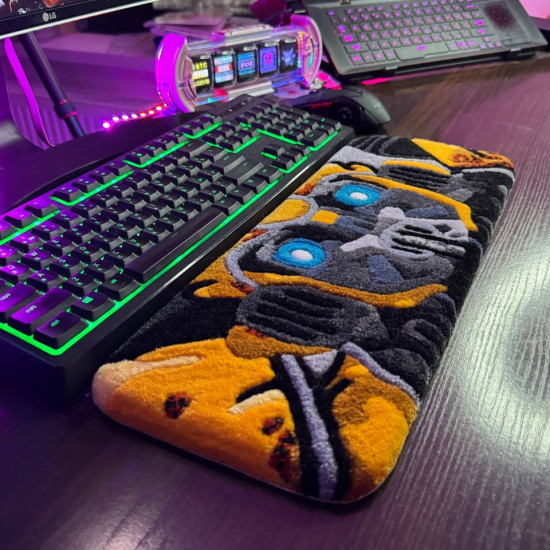 Mecha BEE Rug Mecha BEE Rug