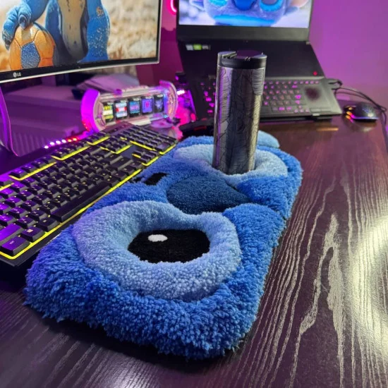 3D Keyboard Rug & Tiny Mouse Rug – Blue Alien