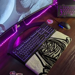 Fluffy Keyboard Rug MNKN