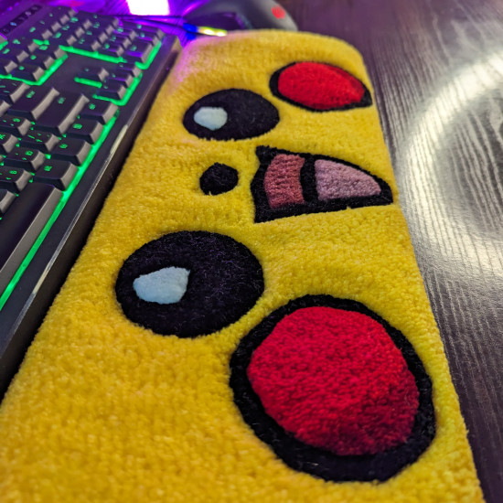 Fluffy Keyboard Rug Happy PK